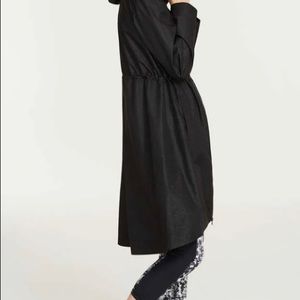 Long jacket - lightweight and packable.